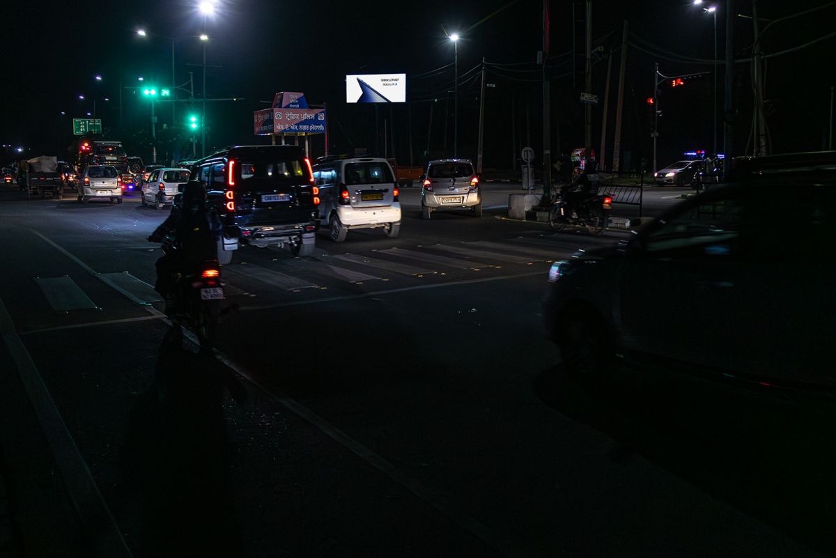 Bestech Tower Lights Facing Airport U1